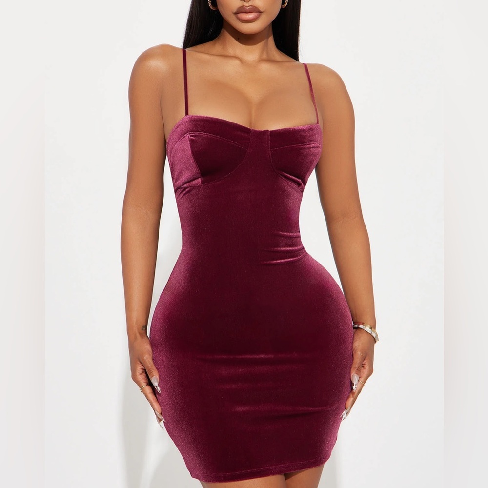 Fashion Nova Strapless Burgundy Dress